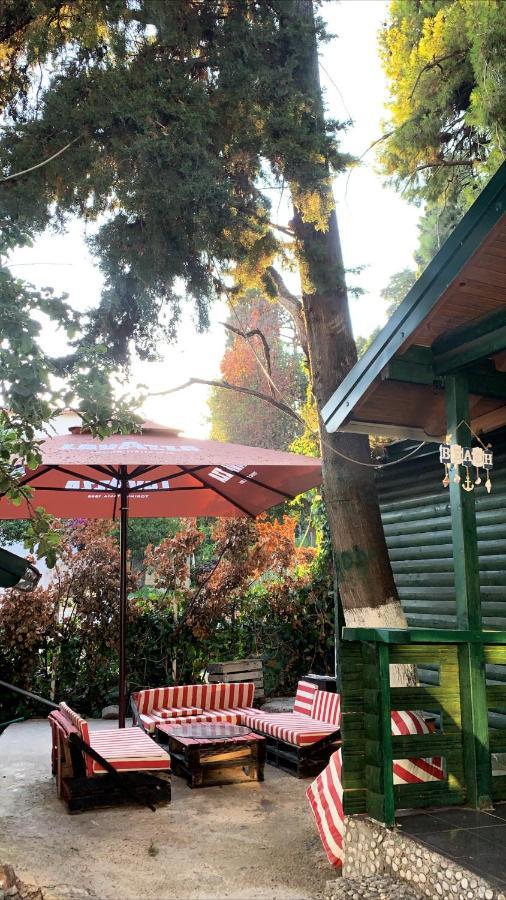 Guesthouse Riviera "Xh&M" Dhërmi エクステリア 写真