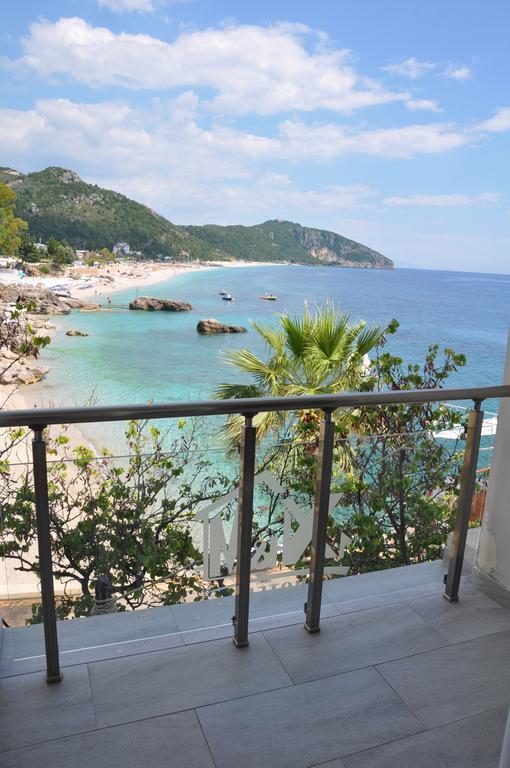 Guesthouse Riviera "Xh&M" Dhërmi エクステリア 写真